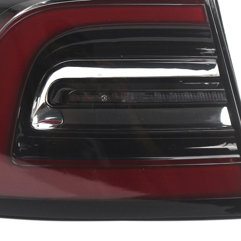 Feu Arrière Gauche LED Extérieur Tesla Model 3 Y - packshot studio - Becquet Voiture