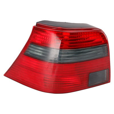 Feu Arrière Gauche VW Golf 4 1J6945111S 1997-2005 - installé sur véhicule - Becquet Voiture
