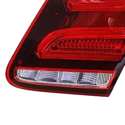 Feu Arrière Intérieur Droit LED Mercedes Classe E W212 2013-2015 - vue rapprochée - Becquet Voiture