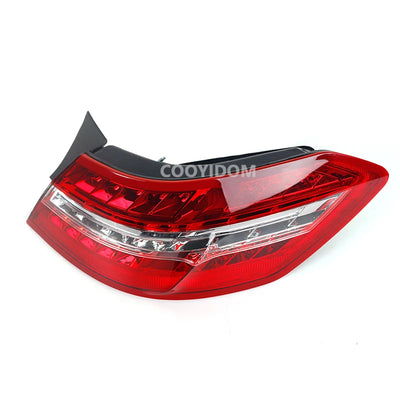 Feu Arrière LED Mercedes Classe E W212 Berline 2009-2013 - installé sur véhicule - Becquet Voiture