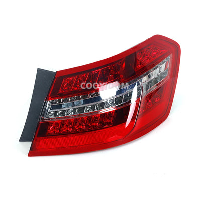 Feu Arrière LED Mercedes Classe E W212 Berline 2009-2013 - vue de trois-quarts - Becquet Voiture