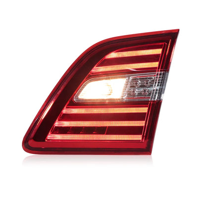 Feu Arrière LED Mercedes ML W166 ML300 ML350 ML400 - vue rapprochée - Becquet Voiture