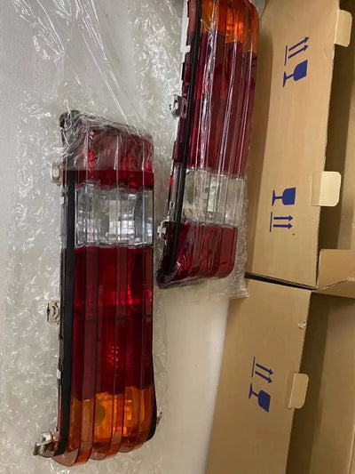 Feu Arrière LED Mercedes Multifonctions Freinage Recul - vue arrière - Becquet Voiture