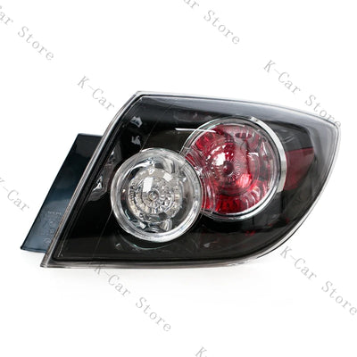 Feu Arrière Mazda 3 Hatchback 2004-2010 - en situation - Becquet Voiture
