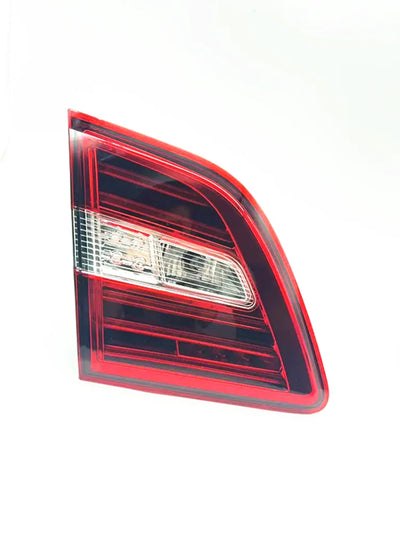 Feu Arrière Mercedes ML W166 OEM A1669068701 - installé sur véhicule - Becquet Voiture