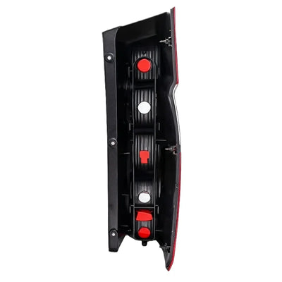 Feu Arrière Mercedes Sprinter 2007-2017 Réf 9068200164 - vue de trois-quarts - Becquet Voiture