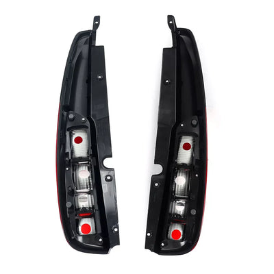 Feu Arrière Mercedes Viano W639 Bus Diesel 2010-2014 - vue de trois-quarts - Becquet Voiture