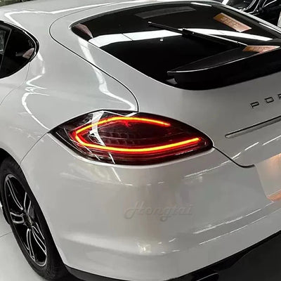 Feu Arrière Porsche Panamera 970 GTS Clignotant Séquentiel - installé sur véhicule - Becquet Voiture