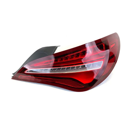 Feu Arrière Recul Mercedes CLA W117 CLA200 CLA260 2016-2019 - détail du montage - Becquet Voiture