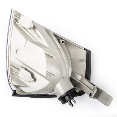 Feu d'angle gauche clignotant Mercedes Classe C W202 1994-2000 - vue de face - Becquet Voiture