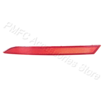 Feu de Pare-Chocs Réflecteur Volkswagen Passat CC 2008-2012 - vue rapprochée - Becquet Voiture