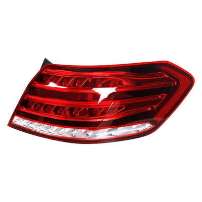 Feu Droit LED Mercedes Classe E W212 2013-2015 - vue de face - Becquet Voiture