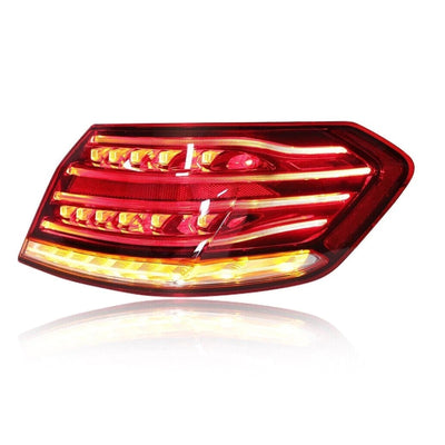Feu Droit LED Mercedes Classe E W212 2013-2015 - vue rapprochée - Becquet Voiture