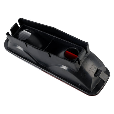 Feu Recul Antibrouillard Arrière Gauche Land Rover Discovery 2 2003-2004 - vue rapprochée - Becquet Voiture