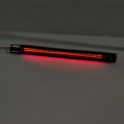 Feu Stop Arrière Central Fourgonnettes GM 15264475 - vue rapprochée - Becquet Voiture