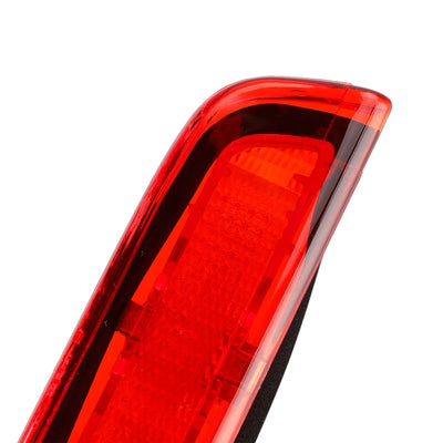 Feu Stop Arrière Haut Niveau LED pour Toyota Yaris MK3 2012-2020 - détail du montage - Becquet Voiture