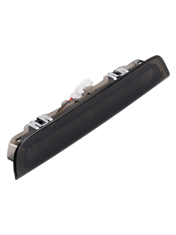 Feu Stop Arrière Haut Niveau LED pour Toyota Yaris MK3 2012-2020 (réf. 2) - packshot studio - Becquet Voiture