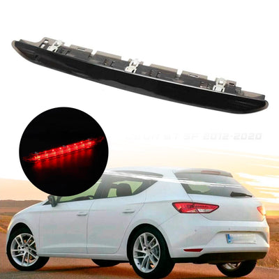 Feu Stop Arrière LED Haut de Gamme Seat Leon 5F 2011-2016 Lentille Noire - vue de face - Becquet Voiture