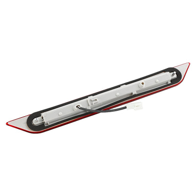 Feu Stop Arrière LED Haut Niveau Nissan X-TRAIL T31 26590JG00F - vue rapprochée - Becquet Voiture