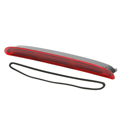 Feu Stop Arrière LED Haut Niveau Vauxhall Astra J 2009-2016 13372164 - vue de trois-quarts - Becquet Voiture