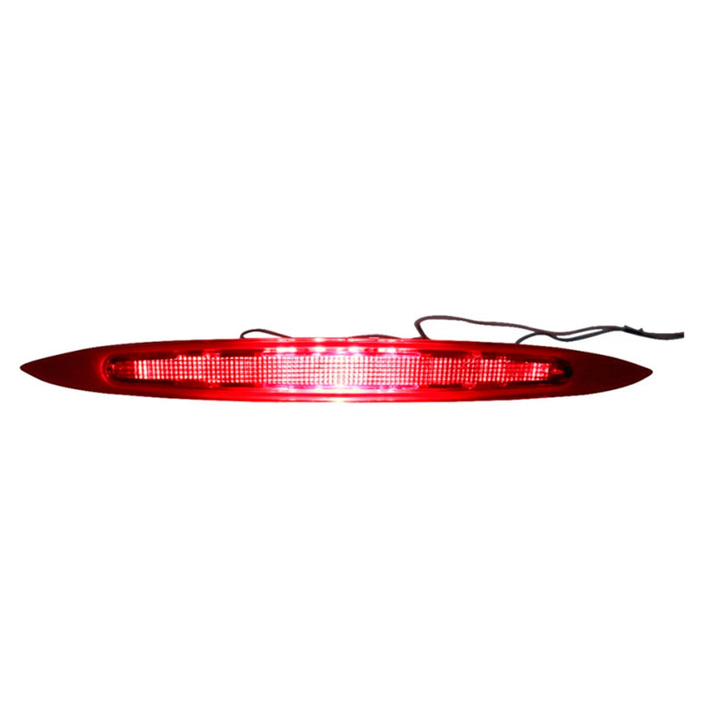 Feu Stop Arrière LED Renault Modus 2004-2012 8200219415 - vue rapprochée - Becquet Voiture