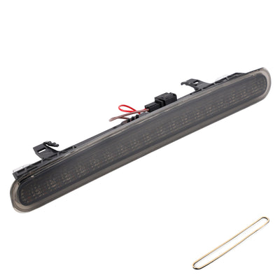 Feu Stop Arrière LED Surélevé VW Beetle 2012-2019 Noir 5C5945097B - vue de trois-quarts 2 - Becquet Voiture