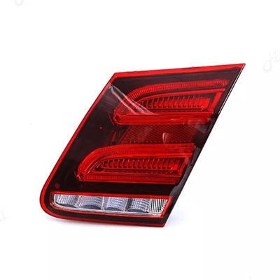Feu Stop Arrière Mercedes Classe E W212 2014-2015 OEM - détail du montage - Becquet Voiture