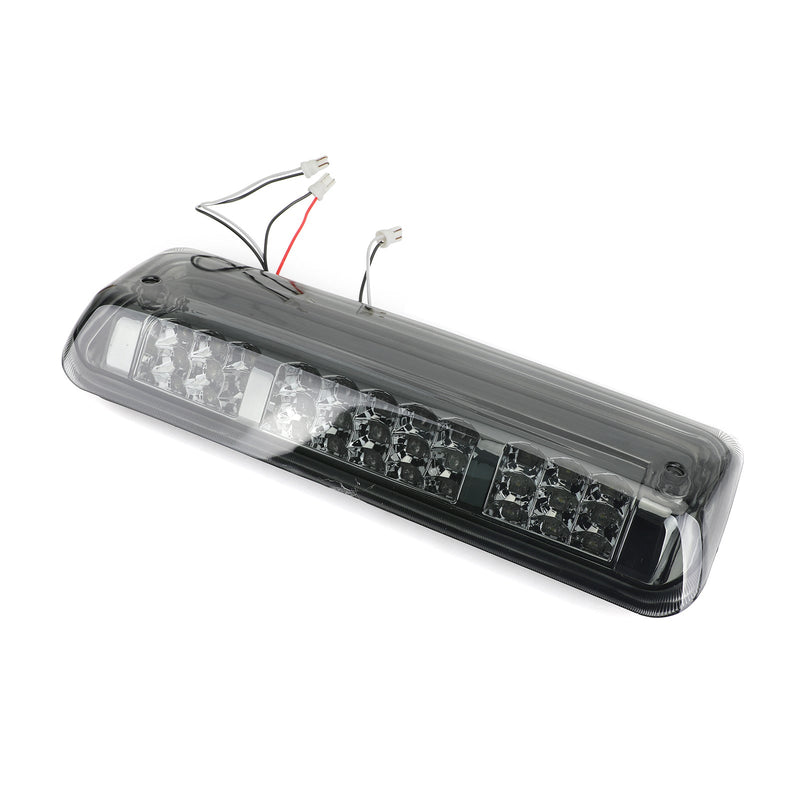 Feu Stop Arrière Noir Surélevé LED Ford Explorer Sport Trac - vue de trois-quarts - Becquet Voiture