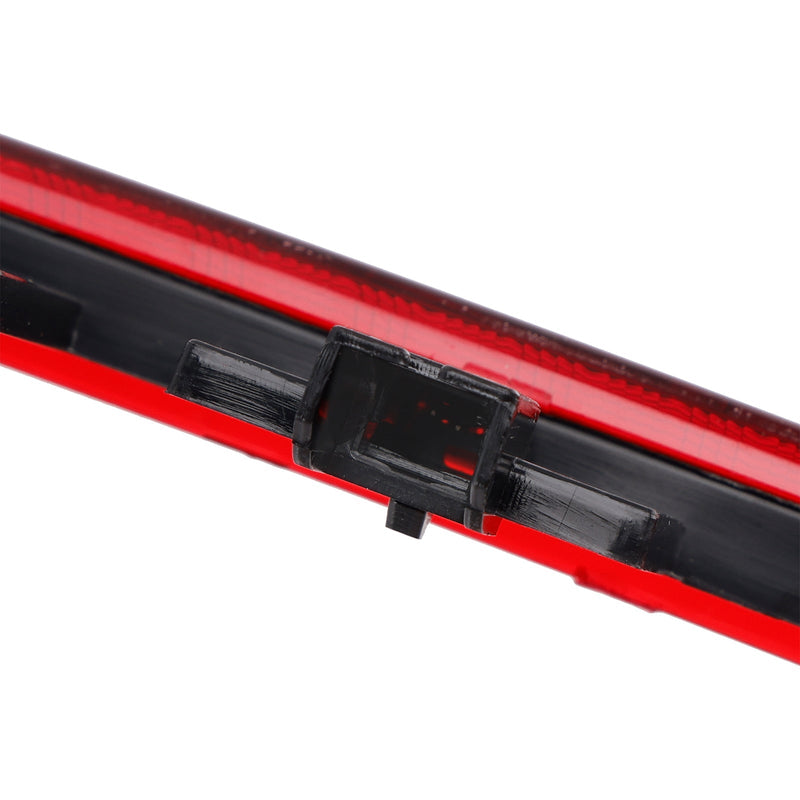 Feu Stop Arrière Rouge 63256961016 pour Mini Cooper Cabriolet R52 2003-2008 - vue de trois-quarts - Becquet Voiture