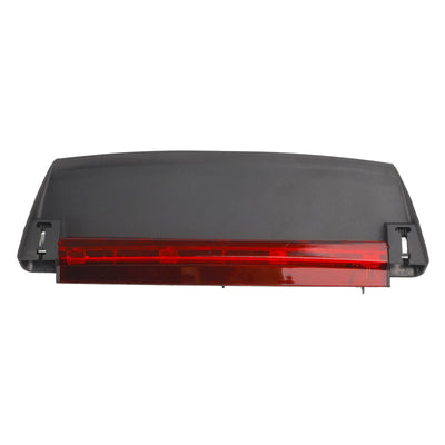 Feu Stop Central Surélevé 8WD945097 pour Audi A4 S4 B9 - détail du montage - Becquet Voiture