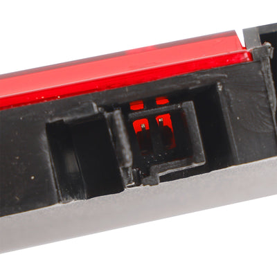 Feu Stop Central Surélevé 8WD945097 pour Audi A4 S4 B9 - vue de trois-quarts 2 - Becquet Voiture