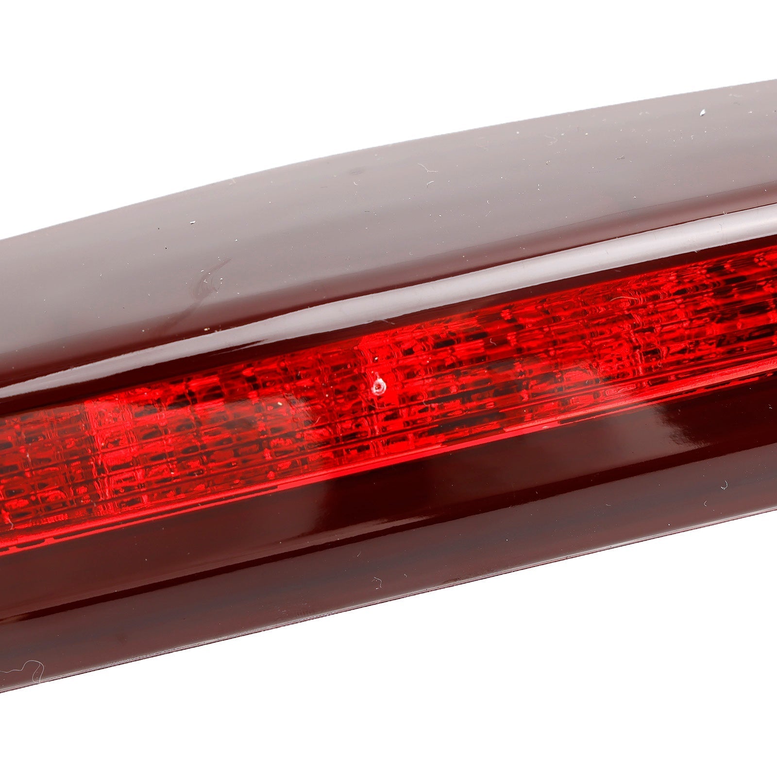 Feu Stop Haut Niveau 3ème Feu Arrière Vauxhall Corsa D/E 5 Portes - détail du montage - Becquet Voiture