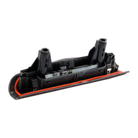 Feu Stop Haut Niveau 3ème Feu Arrière Vauxhall Corsa D/E 5 Portes - packshot studio - Becquet Voiture