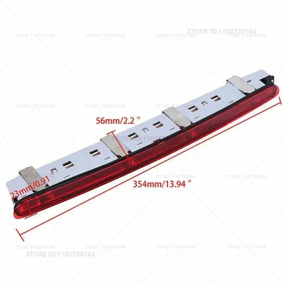 Feu Stop LED Mercedes Classe C W202 W203 AMG 2000-2007 - packshot studio - Becquet Voiture