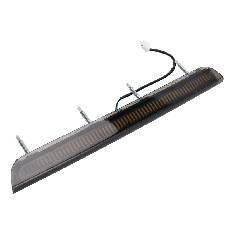 Feu Stop LED Noir KIA Sorento 2015-2019 92700-C5000 - vue arrière - Becquet Voiture