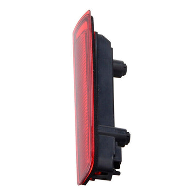 Feu Stop LED Rouge 3e Niveau VW Transporter T5 2003-2015 - vue de trois-quarts - Becquet Voiture