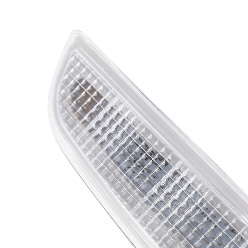 Feu Stop LED Surélevé Blanc 8334A113 Mitsubishi Outlander - en situation - Becquet Voiture