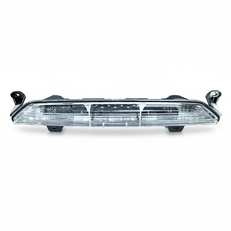 Feu Stop Pare-Chocs Ford Mustang Mach-E LJ8B15500BB - vue de face - Becquet Voiture