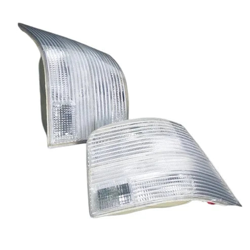 Feux Arrière Blancs Volkswagen Golf 4 Stop Transparents - vue arrière - Becquet Voiture