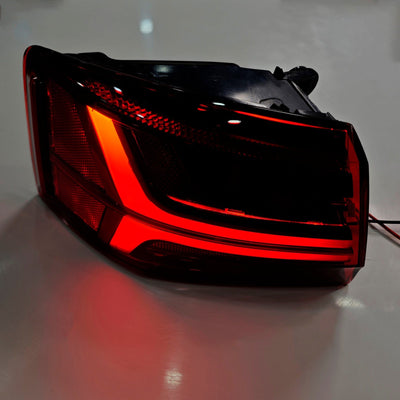 Feux Arrière Extérieurs LED Audi A6 4G C7 2015-2018 Paire - vue de trois-quarts 2 - Becquet Voiture