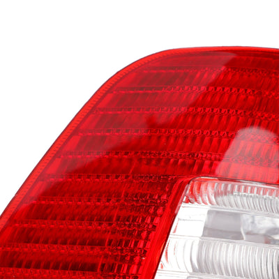 Feux Arrière Gauche Droit VW Bora Jetta MK4 1997-2005 - en situation - Becquet Voiture