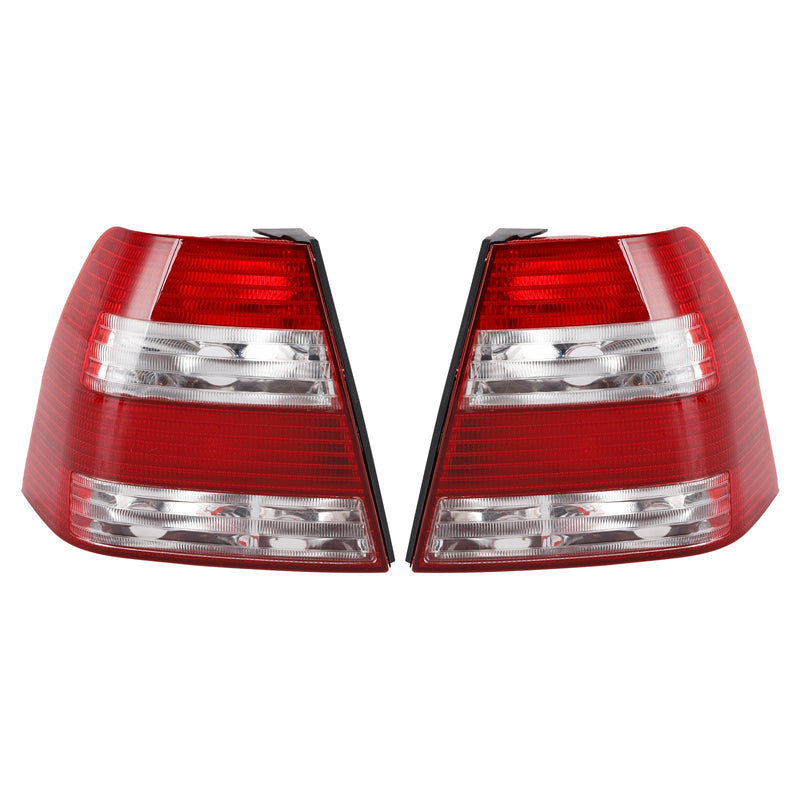 Feux Arrière Gauche Droit VW Bora Jetta MK4 1997-2005 - installé sur véhicule - Becquet Voiture