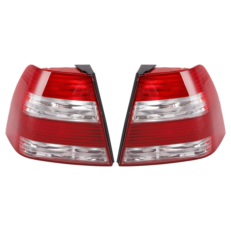 Feux Arrière Gauche Droit VW Bora Jetta MK4 1997-2005 - vue de face - Becquet Voiture