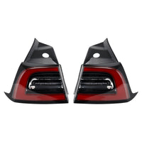 Feux Arrière LED 3 Broches Tesla Model 3 et Model Y - vue de trois-quarts - Becquet Voiture