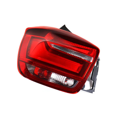 Feux Arrière LED BMW Série 1 F20 F21 2010-2015 (réf. 2) - vue de trois-quarts - Becquet Voiture