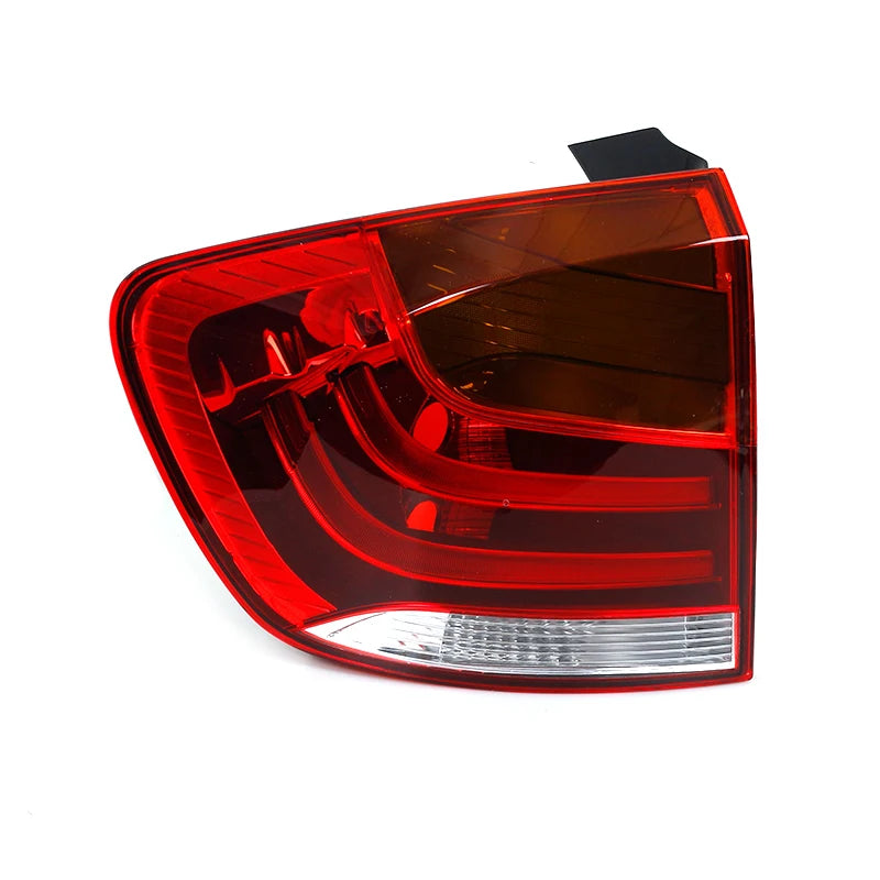 Feux Arrière LED BMW X1 E84 2008-2015 - vue rapprochée - Becquet Voiture