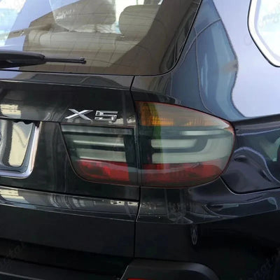 Feux Arrière LED BMW X5 E70 2007-2010 Look Performance - vue arrière - Becquet Voiture