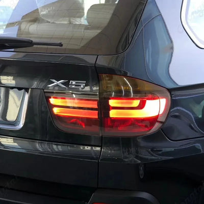 Feux Arrière LED BMW X5 E70 2007-2010 Look Performance - vue de profil - Becquet Voiture