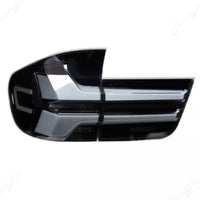 Feux Arrière LED BMW X5 E70 Style Performance - vue de trois-quarts - Becquet Voiture