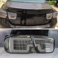 Feux Arrière LED Chevrolet Malibu 2013-2015 - vue de trois-quarts - Becquet Voiture